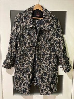 Black & Cream Floral Textured Trench Coat - Rocket